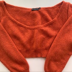PrettyLittleThing long sleeve crop top sweater